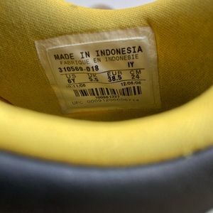 Nike dunk low Gs black/yellow